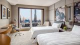 <b>Shangri-La Hotel Dubai Room</b>. Images powered by <a href="https://iceportal.shijigroup.com/" title="IcePortal" target="_blank">IcePortal</a>.