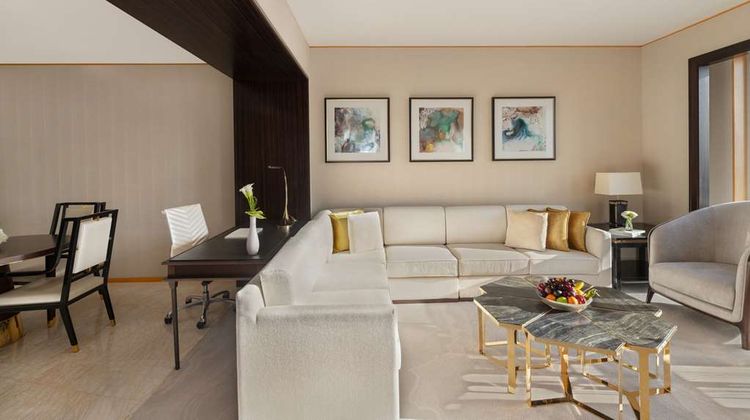 Shangri-La Hotel Dubai Suite