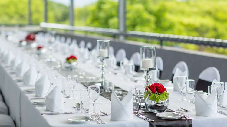 Shangri-La Hotel, The Marina Meeting
