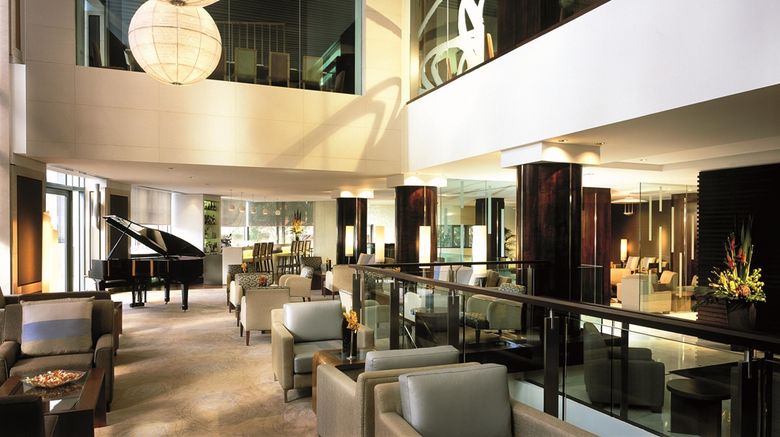 <b>Shangri-La Hotel Sydney Restaurant</b>. Images powered by <a href="https://iceportal.shijigroup.com/" title="IcePortal" target="_blank">IcePortal</a>.