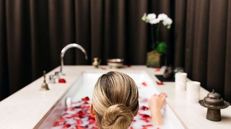 <b>Shangri-La Hotel Sydney Spa</b>. Images powered by <a href="https://iceportal.shijigroup.com/" title="IcePortal" target="_blank">IcePortal</a>.