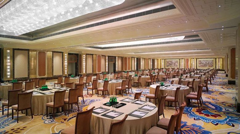<b>China World Hotel Ballroom</b>. Images powered by <a href="https://iceportal.shijigroup.com/" title="IcePortal" target="_blank">IcePortal</a>.