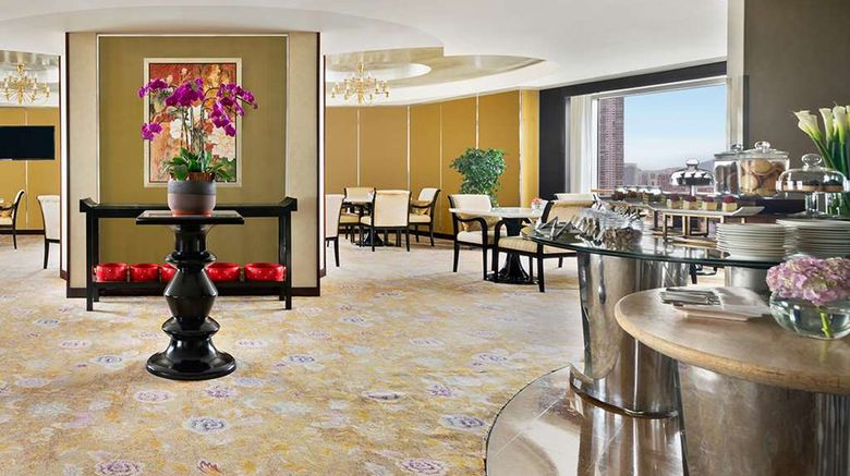 <b>Shangri-La Hotel Fuzhou Restaurant</b>. Images powered by <a href="https://iceportal.shijigroup.com/" title="IcePortal" target="_blank">IcePortal</a>.