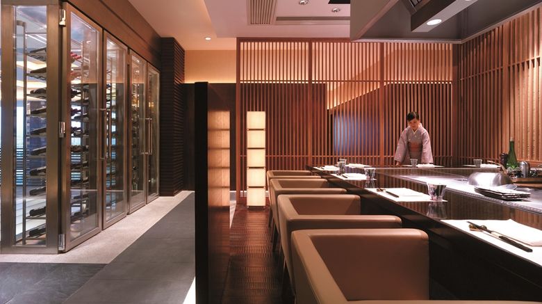 <b>Shangri-La Hotel, Guangzhou Restaurant</b>. Images powered by <a href="https://iceportal.shijigroup.com/" title="IcePortal" target="_blank">IcePortal</a>.