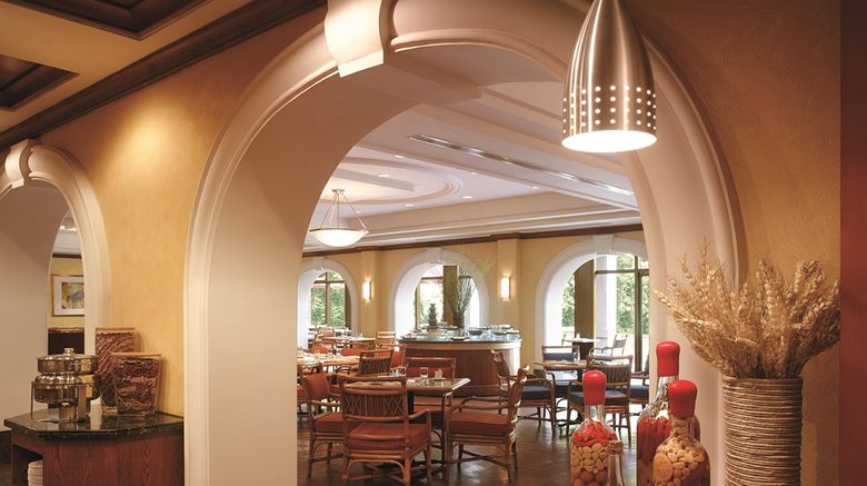 <b>Shangri-La Hotel Hangzhou Restaurant</b>. Images powered by <a href=https://www.travelagewest.com/Hotels/Hangzhou-China/