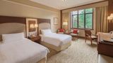 <b>Shangri-La Hotel Hangzhou Room</b>. Images powered by <a href=https://www.travelagewest.com/Hotels/Hangzhou-China/