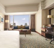Shangri-La Ningbo Room