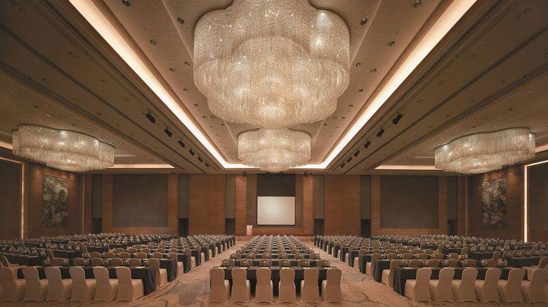 <b>Shangri-La Qinhuangdao Meeting</b>. Images powered by <a href="https://iceportal.shijigroup.com/" title="IcePortal" target="_blank">IcePortal</a>.