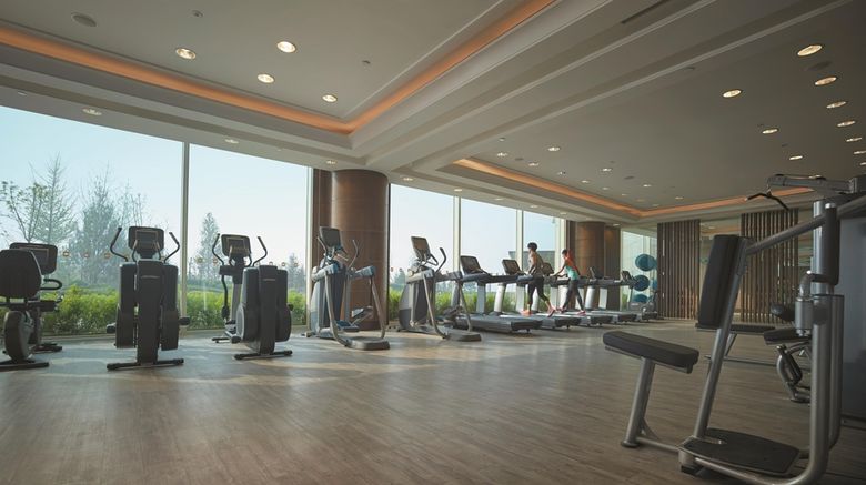 <b>Shangri-La Qinhuangdao Health</b>. Images powered by <a href="https://iceportal.shijigroup.com/" title="IcePortal" target="_blank">IcePortal</a>.