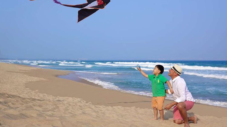 Shangri-La Sanya Resort & Spa Beach