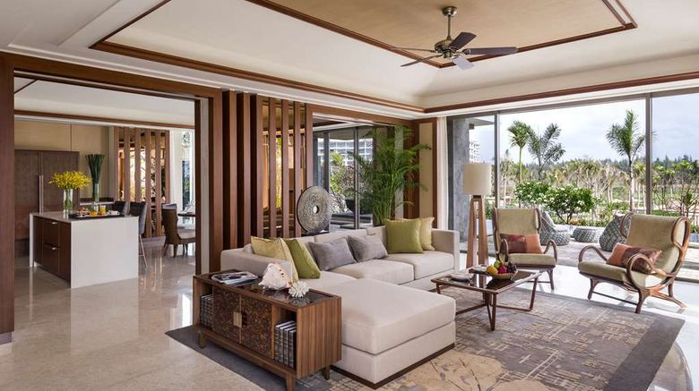 <b>Shangri-La Sanya Resort & Spa Room</b>. Images powered by <a href=https://www.travelagewest.com/Hotels/Sanya-China/