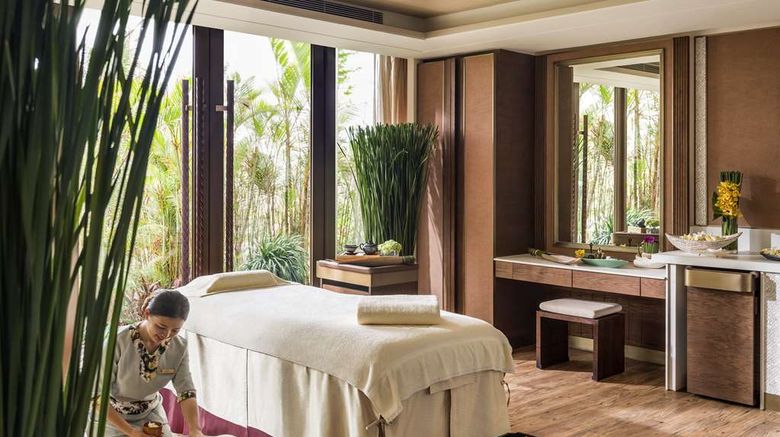 <b>Shangri-La Sanya Resort & Spa Spa</b>. Images powered by <a href=https://www.travelagewest.com/Hotels/Sanya-China/