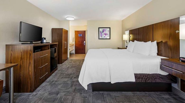 <b>Best Western Plus Gen X Inn Room</b>. Images powered by <a href="https://iceportal.shijigroup.com/" title="IcePortal" target="_blank">IcePortal</a>.