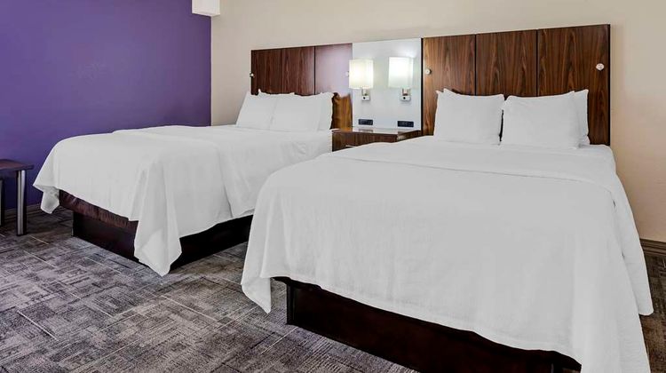 Best Western Plus Gen X Inn Room