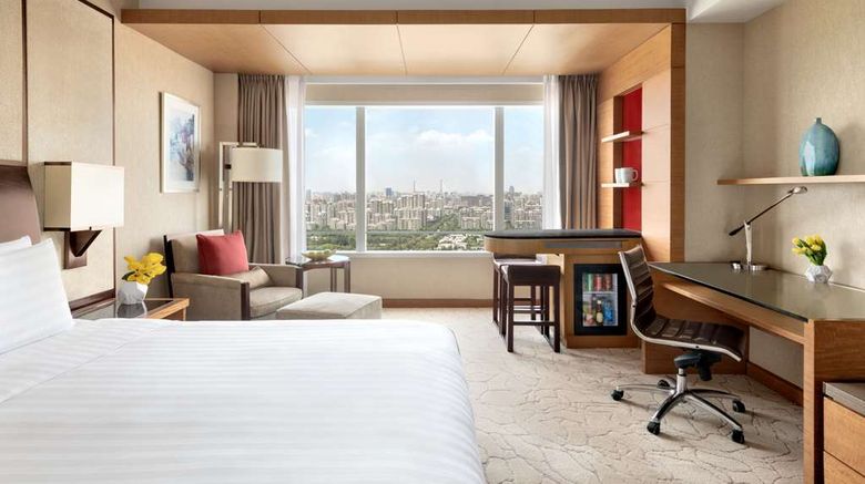 <b>Kerry Hotel Pudong Restaurant</b>. Images powered by <a href="https://iceportal.shijigroup.com/" title="IcePortal" target="_blank">IcePortal</a>.