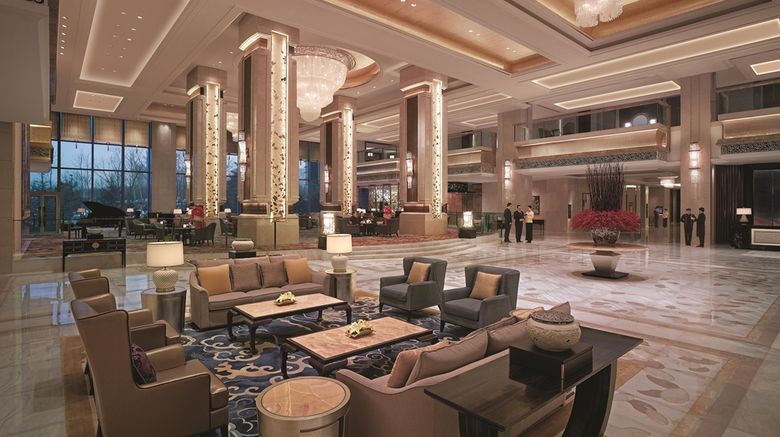 <b>Shangri-La Shenyang Lobby</b>. Images powered by <a href="https://iceportal.shijigroup.com/" title="IcePortal" target="_blank">IcePortal</a>.