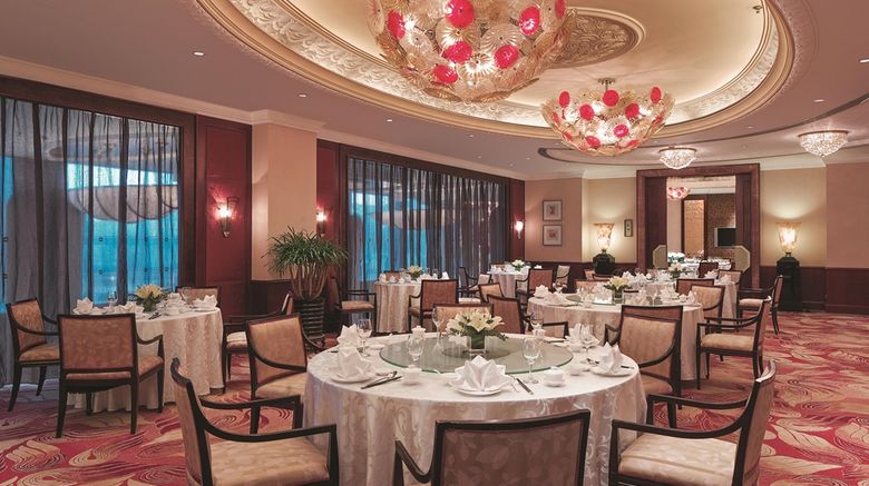 <b>Shangri-La Hotel Suzhou Restaurant</b>. Images powered by <a href="https://iceportal.shijigroup.com/" title="IcePortal" target="_blank">IcePortal</a>.