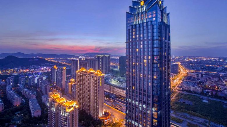 <b>Shangri-La Hotel Suzhou Suite</b>. Images powered by <a href="https://iceportal.shijigroup.com/" title="IcePortal" target="_blank">IcePortal</a>.