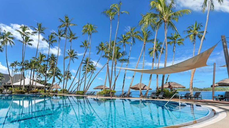 <b>Shangri-La's Fijian Resort & Spa Pool</b>. Images powered by <a href="https://iceportal.shijigroup.com/" title="IcePortal" target="_blank">IcePortal</a>.