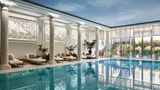 Shangri-La Hotel, Paris Pool