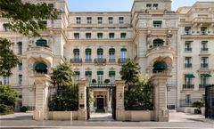 Shangri-La Hotel, Paris