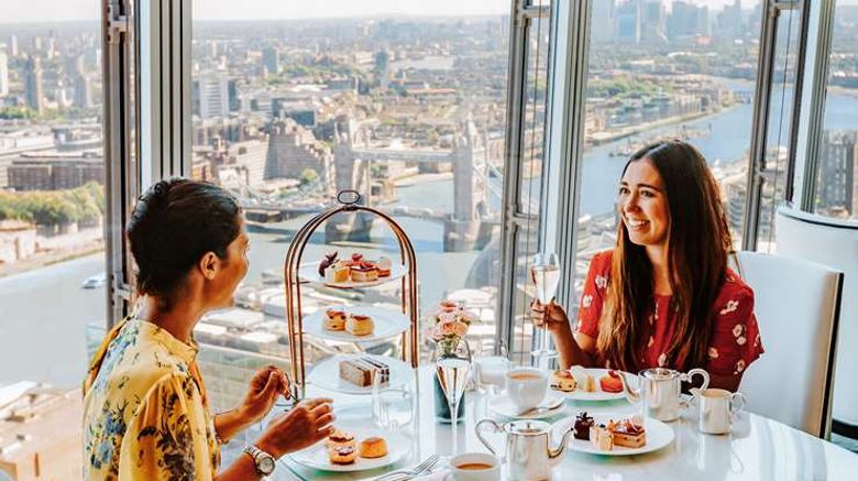 <b>Shangri-La The Shard, London Restaurant</b>. Images powered by <a href="https://iceportal.shijigroup.com/" title="IcePortal" target="_blank">IcePortal</a>.