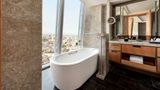 <b>Shangri-La The Shard, London Room</b>. Images powered by <a href="https://iceportal.shijigroup.com/" title="IcePortal" target="_blank">IcePortal</a>.