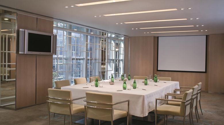 <b>Hotel Jen, Hong Kong Meeting</b>. Images powered by <a href="https://iceportal.shijigroup.com/" title="IcePortal" target="_blank">IcePortal</a>.