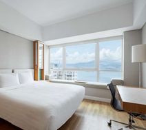 Hotel Jen, Hong Kong Room