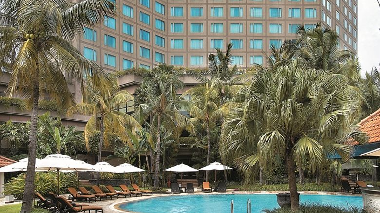Shangri-La Hotel Surabaya Exterior. Images powered by <a href="https://iceportal.shijigroup.com" target="_blank" rel="noopener">Ice Portal</a>.