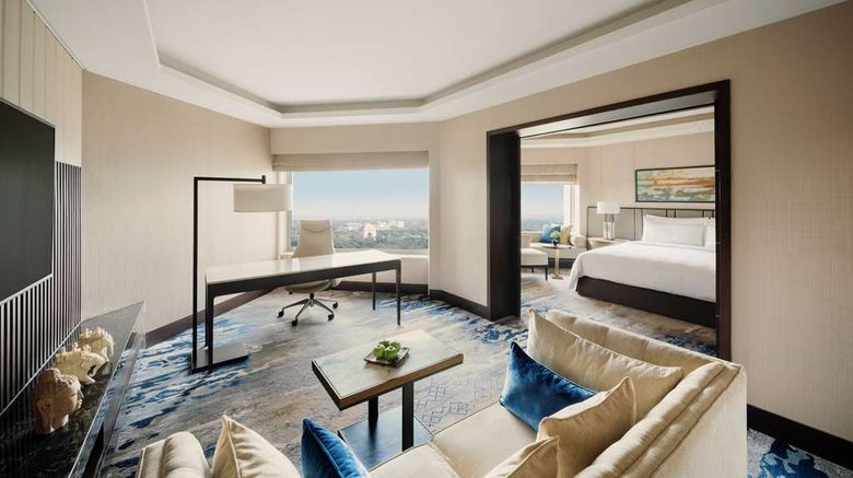 <b>Shangri-La's Eros Hotel, New Delhi Suite</b>. Images powered by <a href="https://iceportal.shijigroup.com/" title="IcePortal" target="_blank">IcePortal</a>.