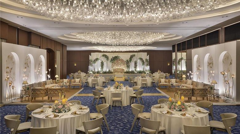 <b>Shangri-La's Eros Hotel, New Delhi Ballroom</b>. Images powered by <a href="https://iceportal.shijigroup.com/" title="IcePortal" target="_blank">IcePortal</a>.