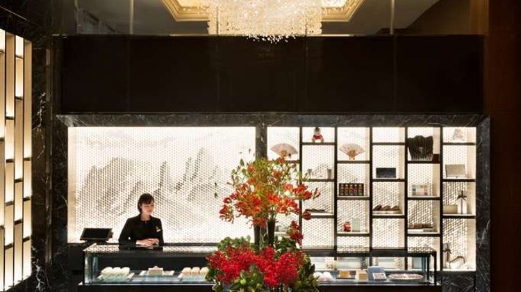Shangri-La Hotel, Tokyo Lobby