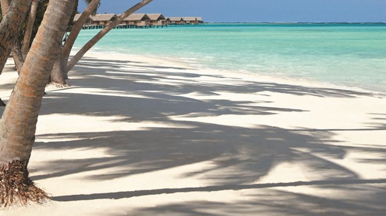 <b>Shangri-La's Villingili Resort and Spa Beach</b>. Images powered by <a href="https://iceportal.shijigroup.com/" title="IcePortal" target="_blank">IcePortal</a>.