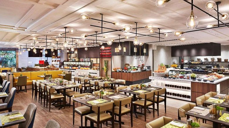<b>Shangri-La Hotel Kuala Lumpur Restaurant</b>. Images powered by <a href="https://iceportal.shijigroup.com/" title="IcePortal" target="_blank">IcePortal</a>.