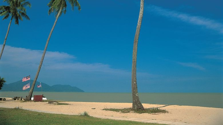 <b>Golden Sands Resort by Shangri-La Beach</b>. Images powered by <a href="https://iceportal.shijigroup.com/" title="IcePortal" target="_blank">IcePortal</a>.