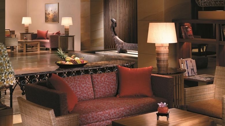 <b>Shangri-La Rasa Sayang Resort & Spa Lobby</b>. Images powered by <a href="https://iceportal.shijigroup.com/" title="IcePortal" target="_blank">IcePortal</a>.