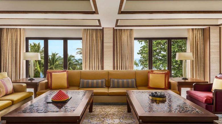 <b>Shangri-La Rasa Sayang Resort & Spa Suite</b>. Images powered by <a href="https://iceportal.shijigroup.com/" title="IcePortal" target="_blank">IcePortal</a>.