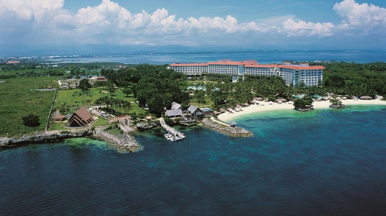 <b>Shangri-La's Mactan Island Resort Exterior</b>. Images powered by <a href="https://iceportal.shijigroup.com/" title="IcePortal" target="_blank">IcePortal</a>.