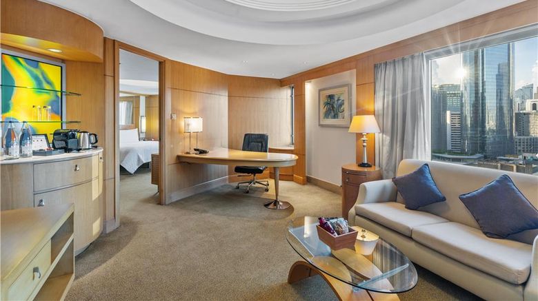<b>Makati Shangri-La Hotel Suite</b>. Images powered by <a href="https://iceportal.shijigroup.com/" title="IcePortal" target="_blank">IcePortal</a>.