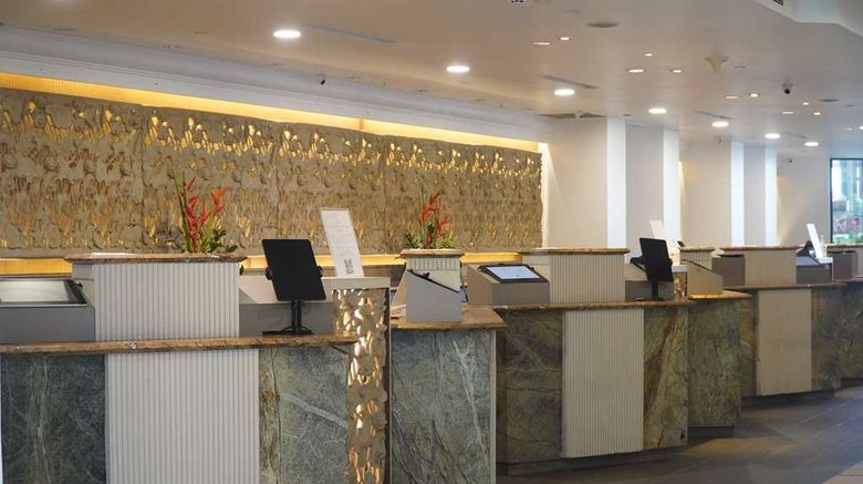 <b>Shangri-La Rasa Sentosa, Singapore Lobby</b>. Images powered by <a href="https://iceportal.shijigroup.com/" title="IcePortal" target="_blank">IcePortal</a>.