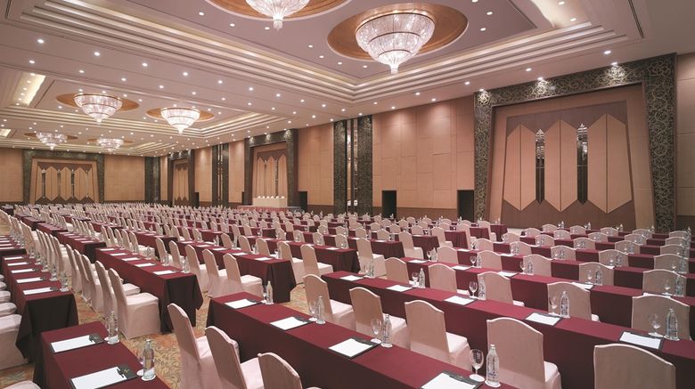 <b>Shangri-La Hotel & Spa, Chiang Mai Meeting</b>. Images powered by <a href="https://iceportal.shijigroup.com/" title="IcePortal" target="_blank">IcePortal</a>.