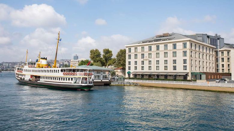 <b>Shangri-La Bosphorus, Istanbul Exterior</b>. Images powered by <a href="https://iceportal.shijigroup.com/" title="IcePortal" target="_blank">IcePortal</a>.