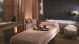 Shangri-La Far Eastern Plaza Hotel Spa