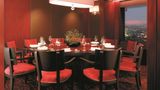 Shangri-La's Far Eastern Plaza Hotel Restaurant