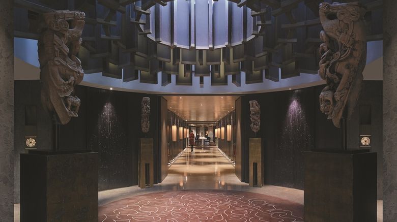 <b>Shangri-La's Far Eastern Plaza Hotel Restaurant</b>. Images powered by <a href="https://iceportal.shijigroup.com/" title="IcePortal" target="_blank">IcePortal</a>.