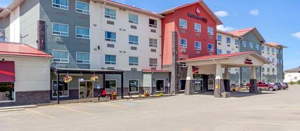 Best Western Plus Chateau Fort St John Exterior