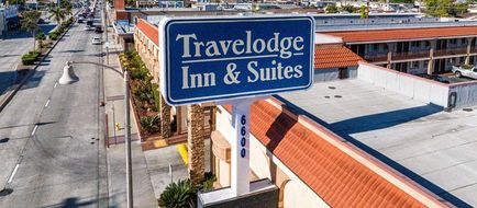 Travelodge Inn & Suites Bell Exterior