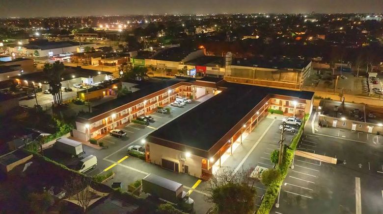 <b>Travelodge Inn & Suites Bell Exterior</b>. Images powered by <a href="https://iceportal.shijigroup.com/" title="IcePortal" target="_blank">IcePortal</a>.