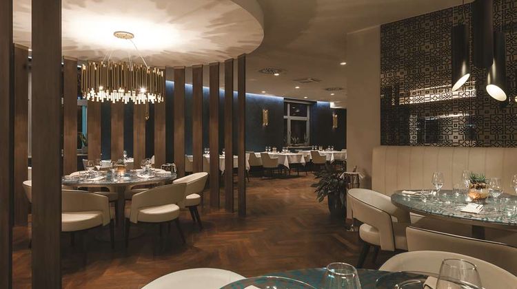 DoubleTree by Hilton Yerevan City Centre Restaurant